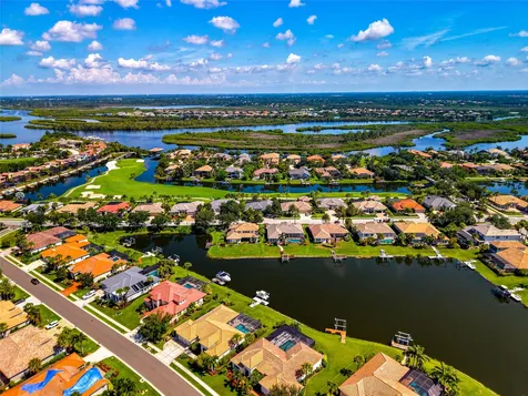 10412 Winding Stream Way Bradenton FL 34212