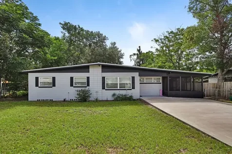 1211 N Boston Avenue Deland FL 32724