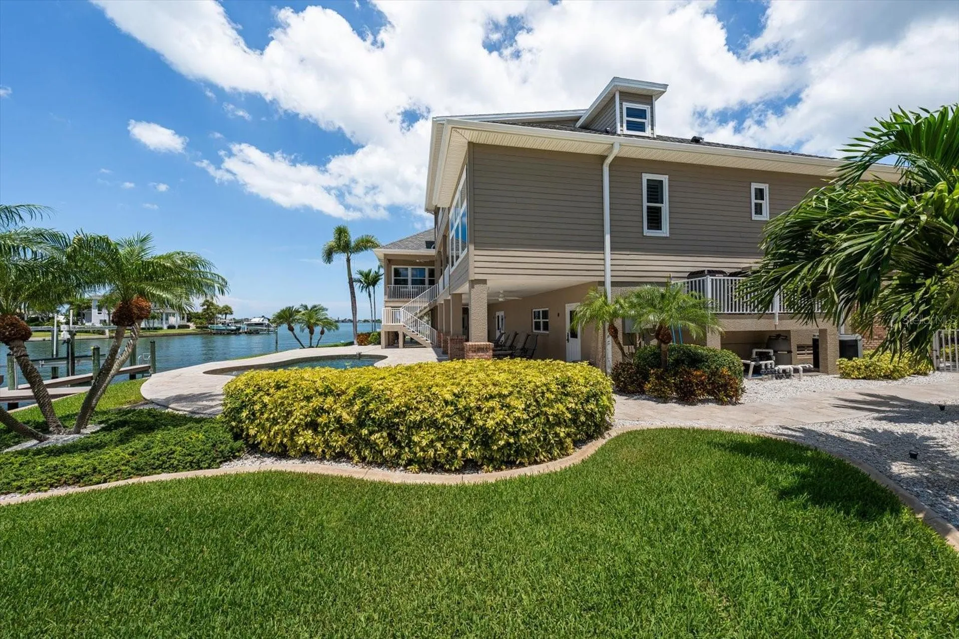 226 Poinciana Lane Largo FL 33770