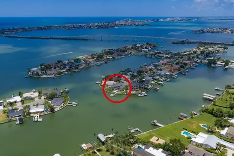226 Poinciana Lane Largo FL 33770