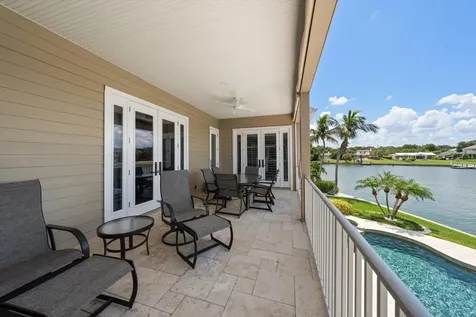 226 Poinciana Lane Largo FL 33770