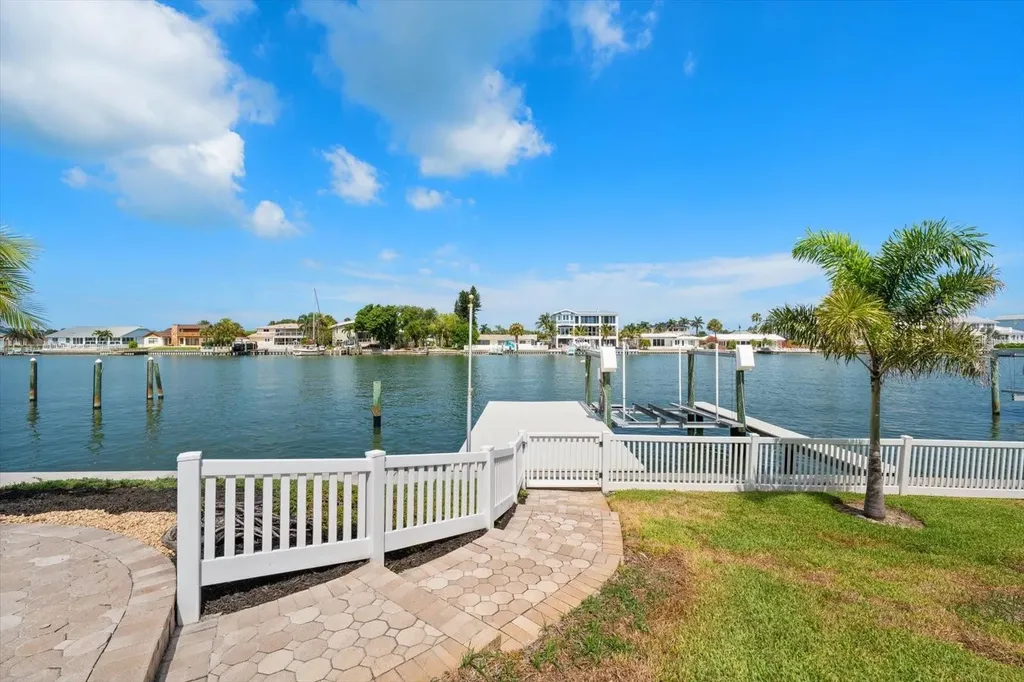 2218 Donato Drive Belleair Beach FL 33786