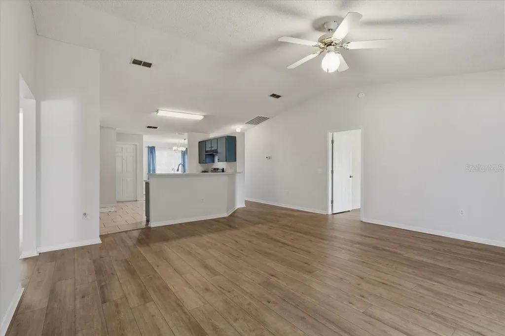 372 Lake Daisy Circle Winter Haven FL 33884