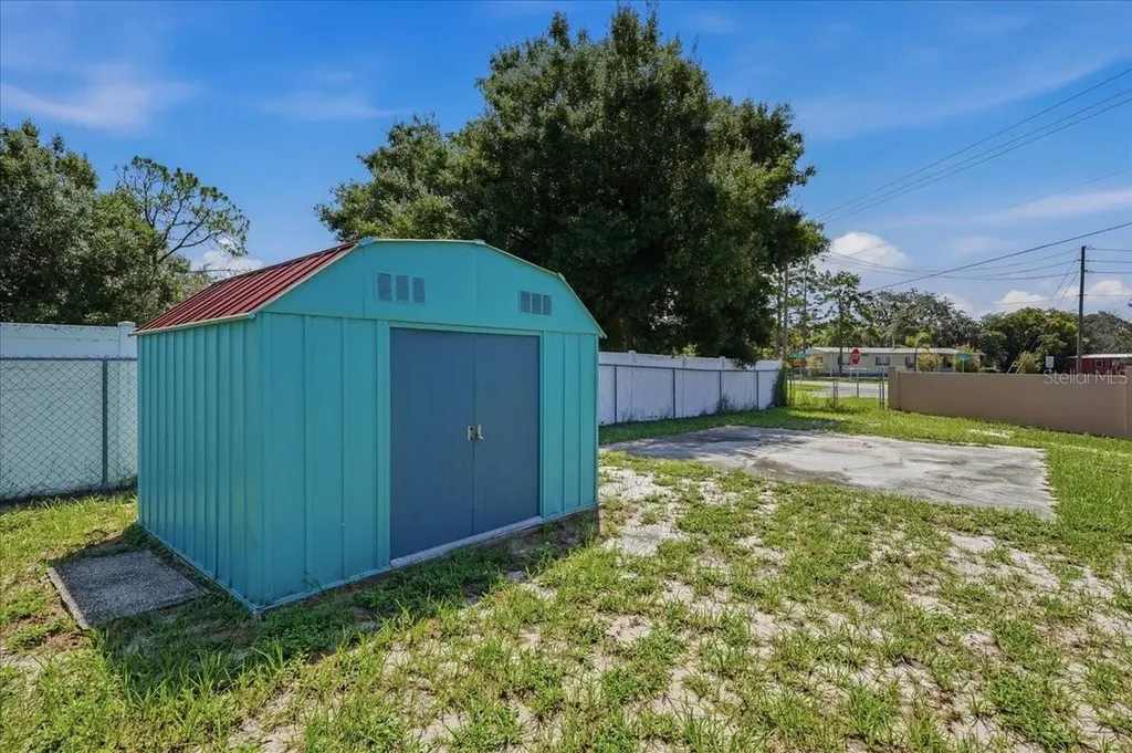 372 Lake Daisy Circle Winter Haven FL 33884