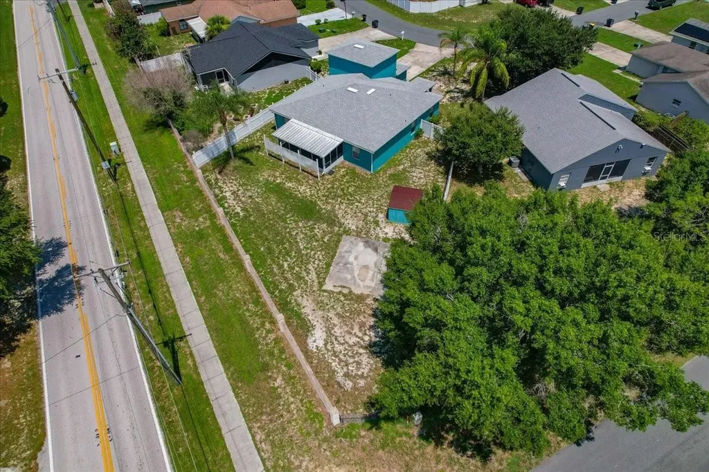 372 Lake Daisy Circle Winter Haven FL 33884