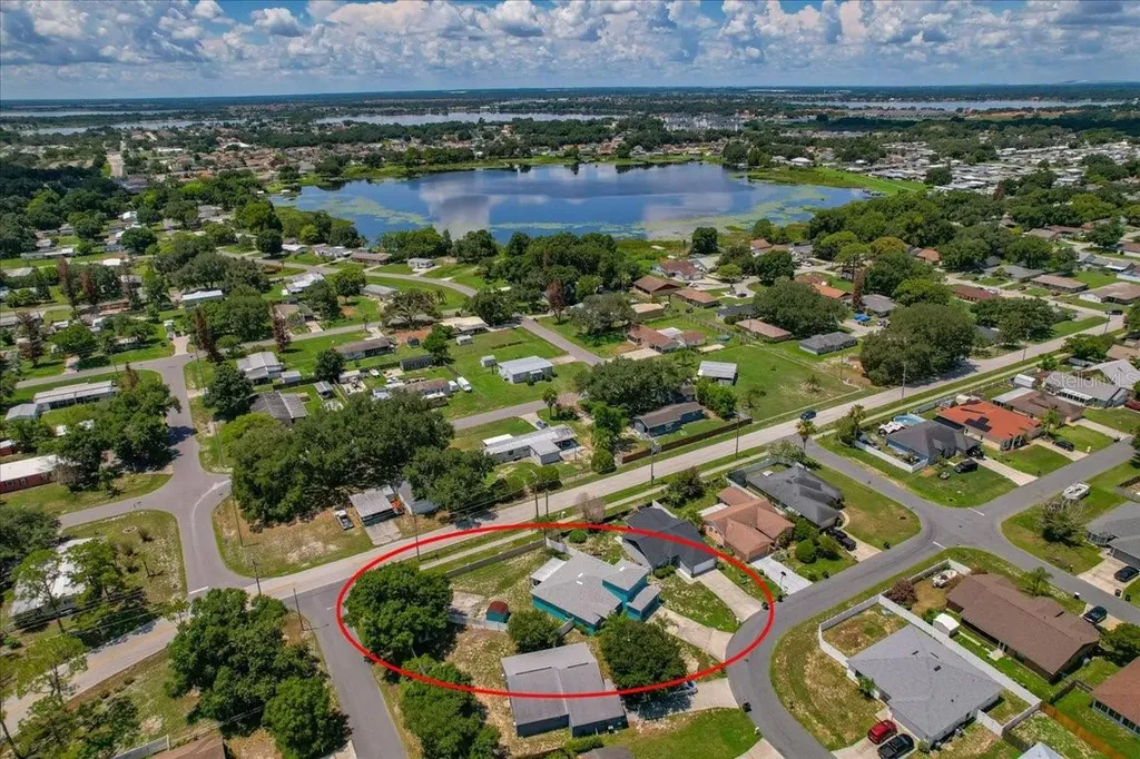 372 Lake Daisy Circle Winter Haven FL 33884