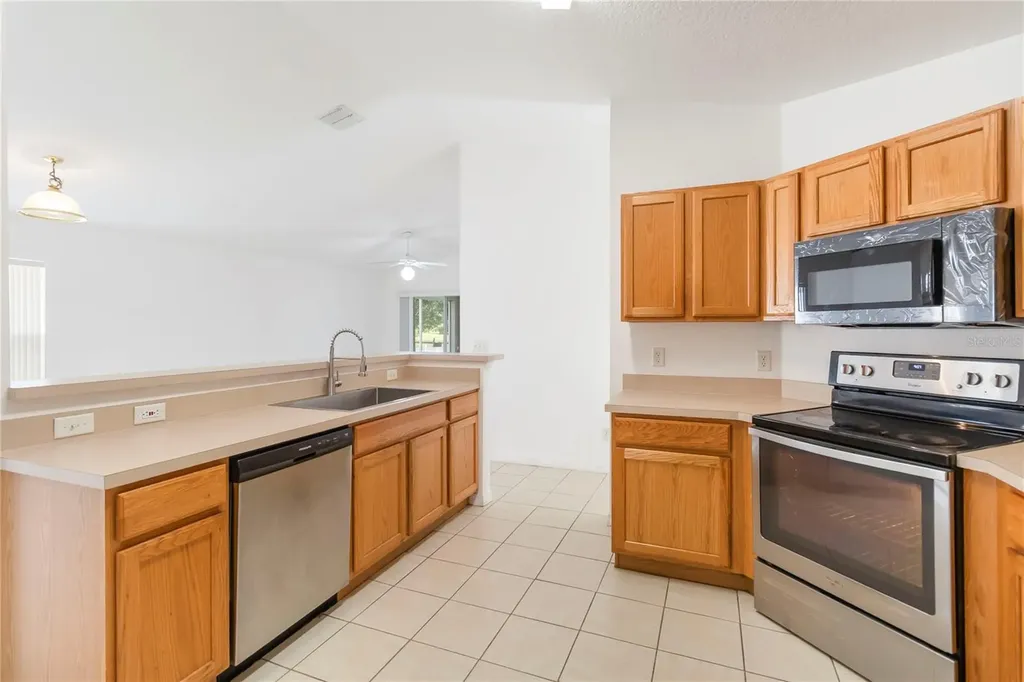 11055 Rouse Run Circle Orlando FL 32817