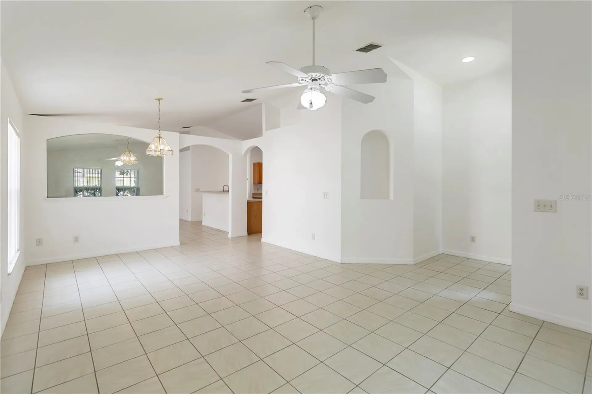 11055 Rouse Run Circle Orlando FL 32817
