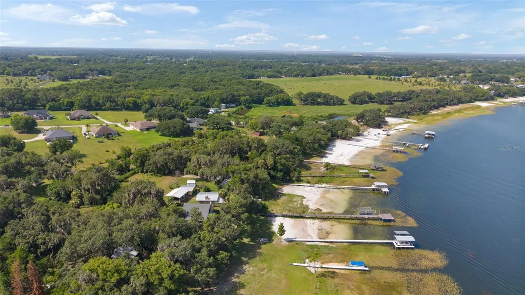 15562 SE 138th Terrace Weirsdale FL 32195