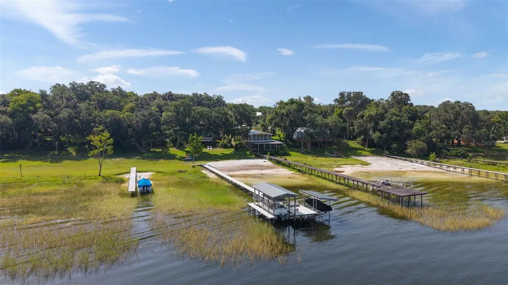 15562 SE 138th Terrace Weirsdale FL 32195