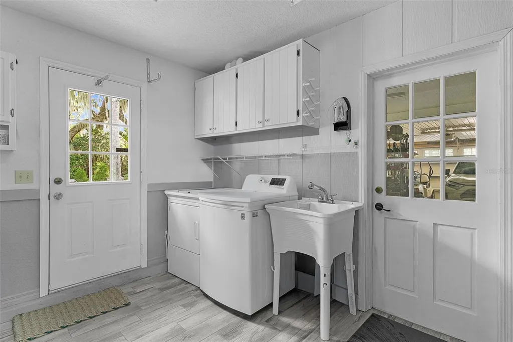 15562 SE 138th Terrace Weirsdale FL 32195