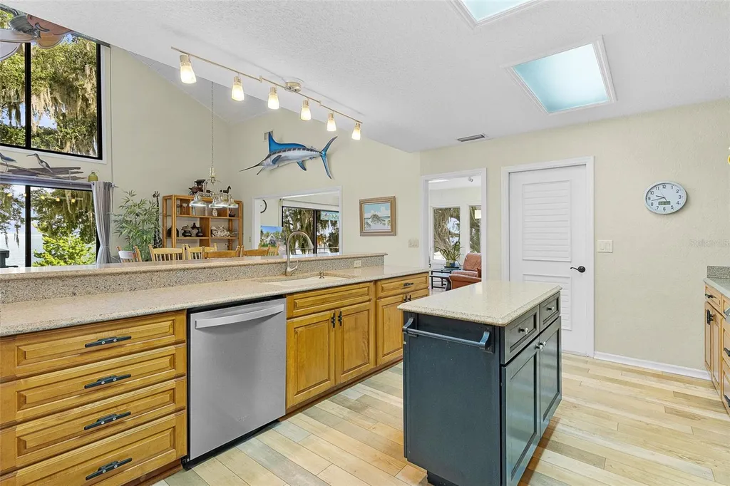 15562 SE 138th Terrace Weirsdale FL 32195