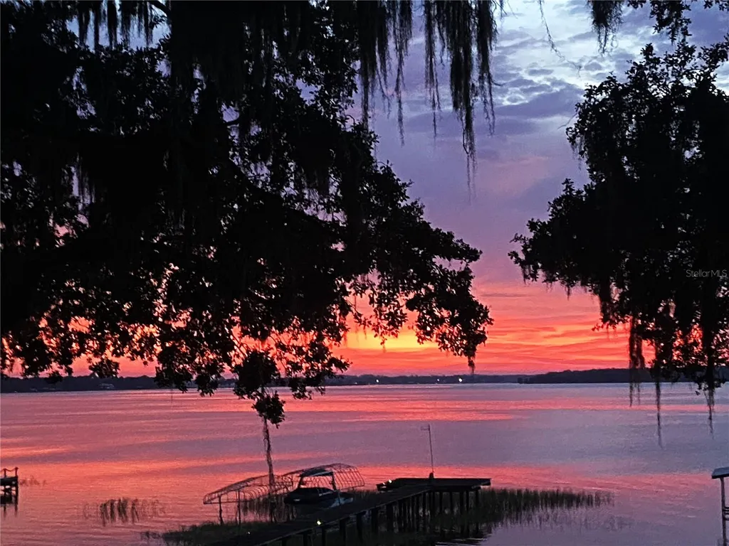15562 SE 138th Terrace Weirsdale FL 32195