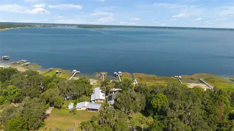 15562 SE 138th Terrace Weirsdale FL 32195