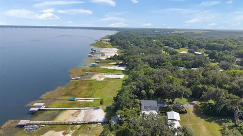 15562 SE 138th Terrace Weirsdale FL 32195