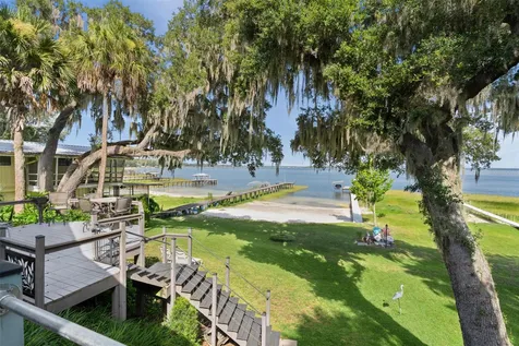 15562 SE 138th Terrace Weirsdale FL 32195