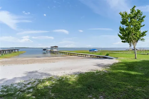 15562 SE 138th Terrace Weirsdale FL 32195