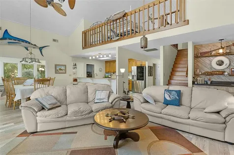 15562 SE 138th Terrace Weirsdale FL 32195