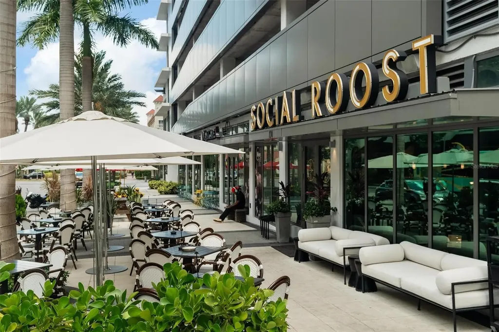 100 1st Avenue N St Petersburg FL 33701