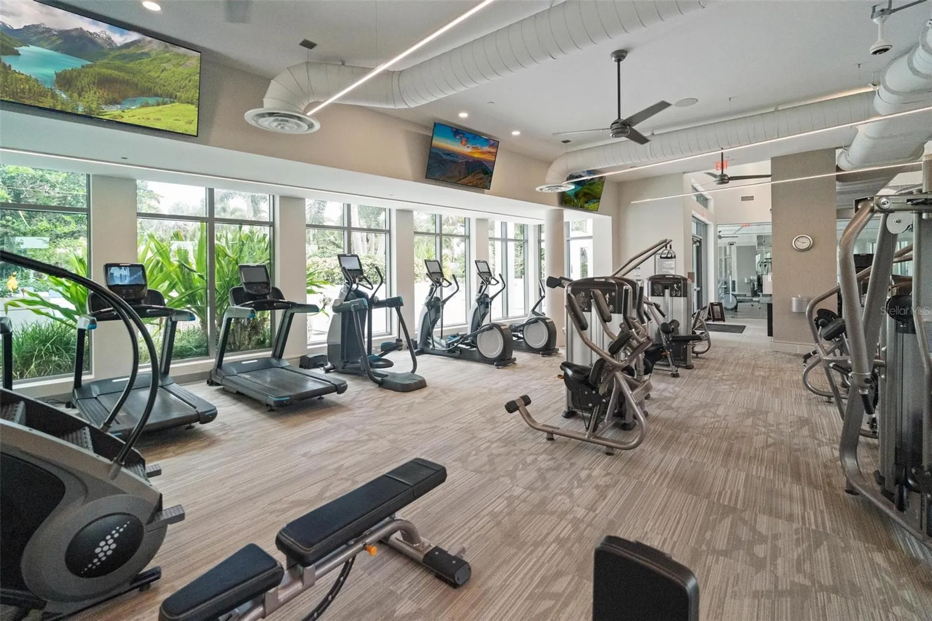 100 1st Avenue N St Petersburg FL 33701