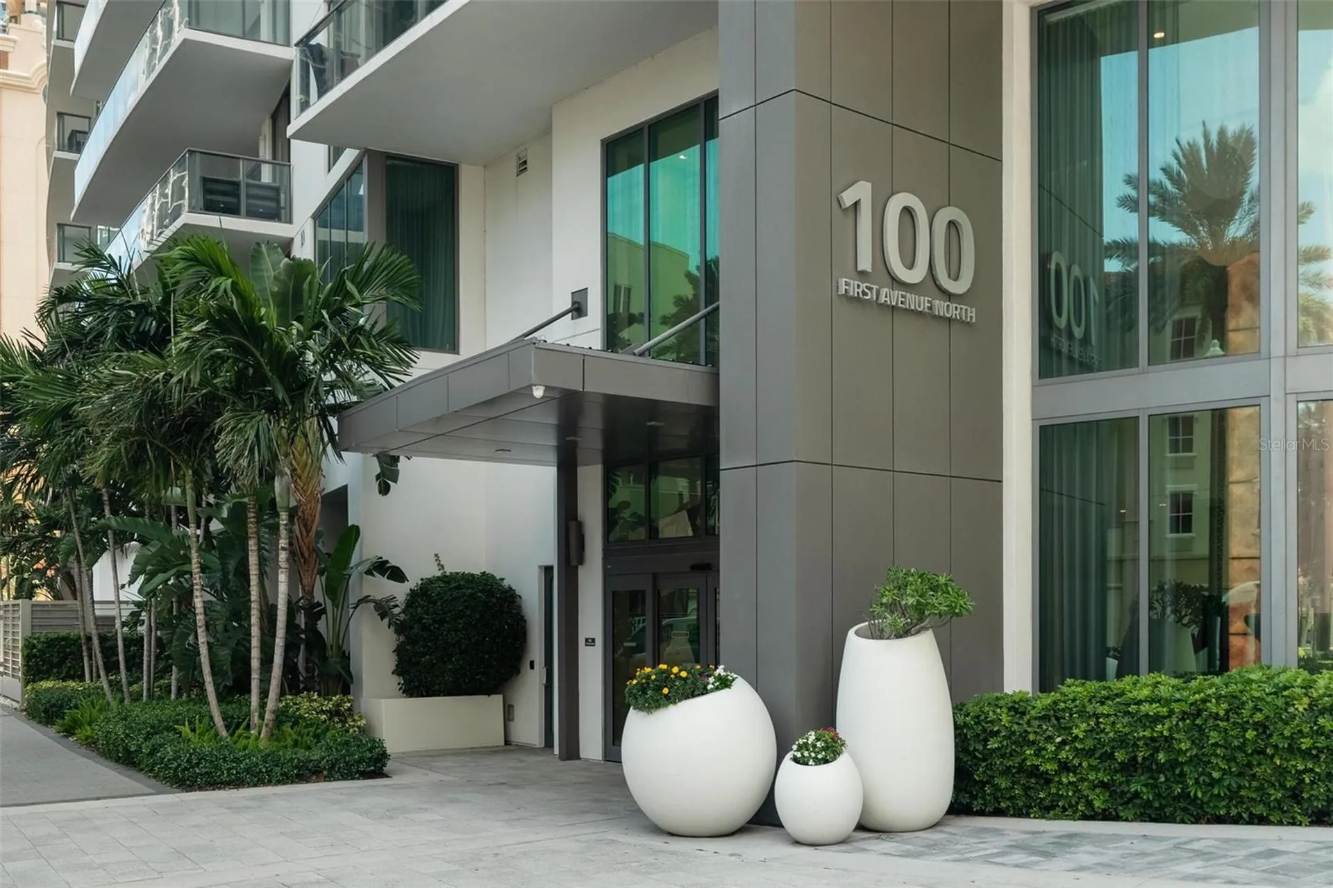 100 1st Avenue N St Petersburg FL 33701