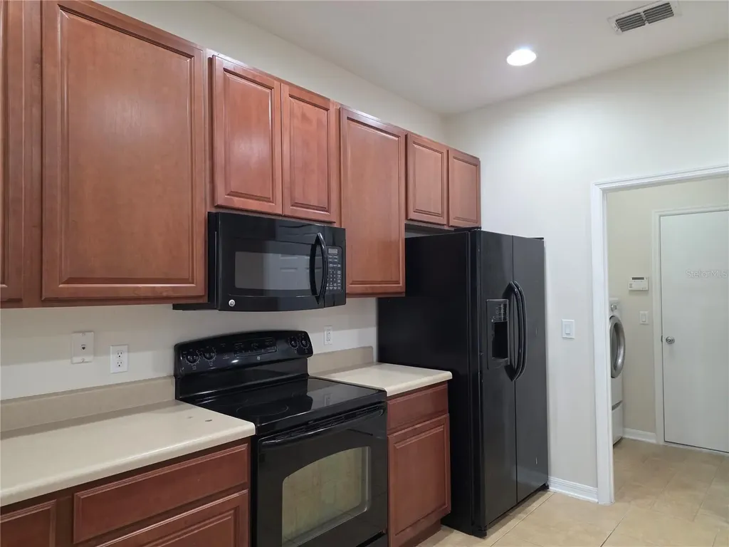 311 Rambling Circle Apopka FL 32712
