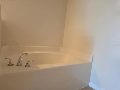 311 Rambling Circle Apopka FL 32712