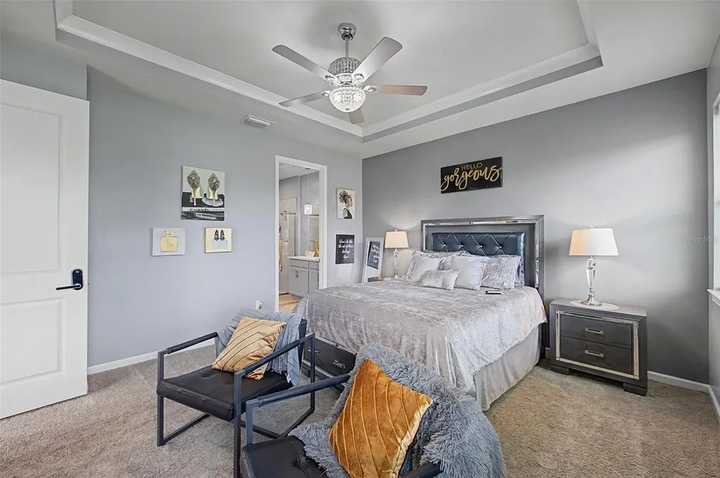 6025 Timberdale Avenue Wesley Chapel FL 33545