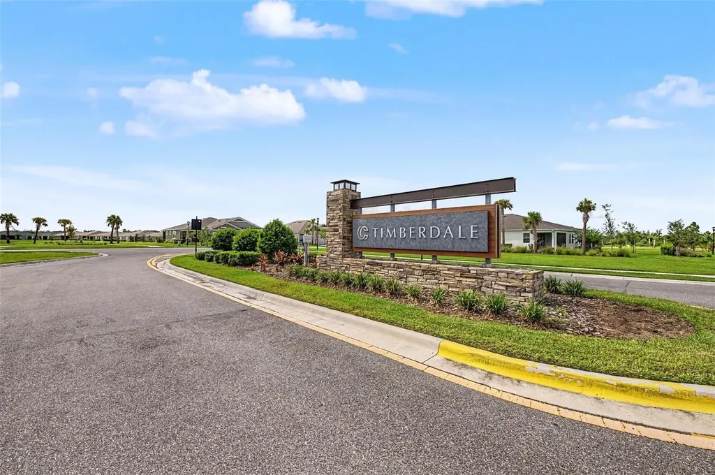 6025 Timberdale Avenue Wesley Chapel FL 33545