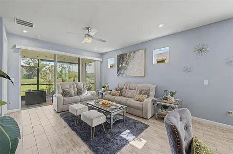 6025 Timberdale Avenue Wesley Chapel FL 33545