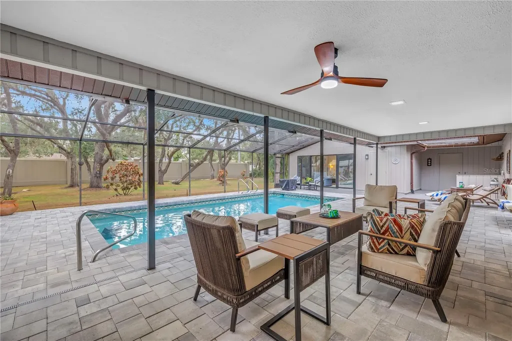 4605 Stone Ridge Trail Sarasota FL 34232