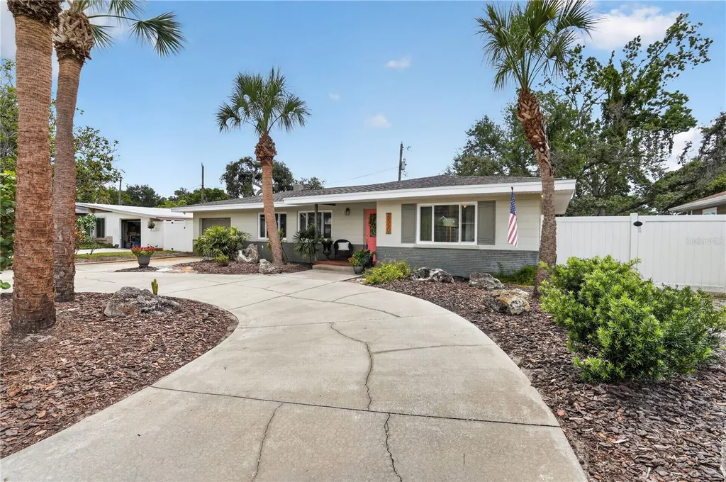 6550 Renaldo Way S St Petersburg FL 33707
