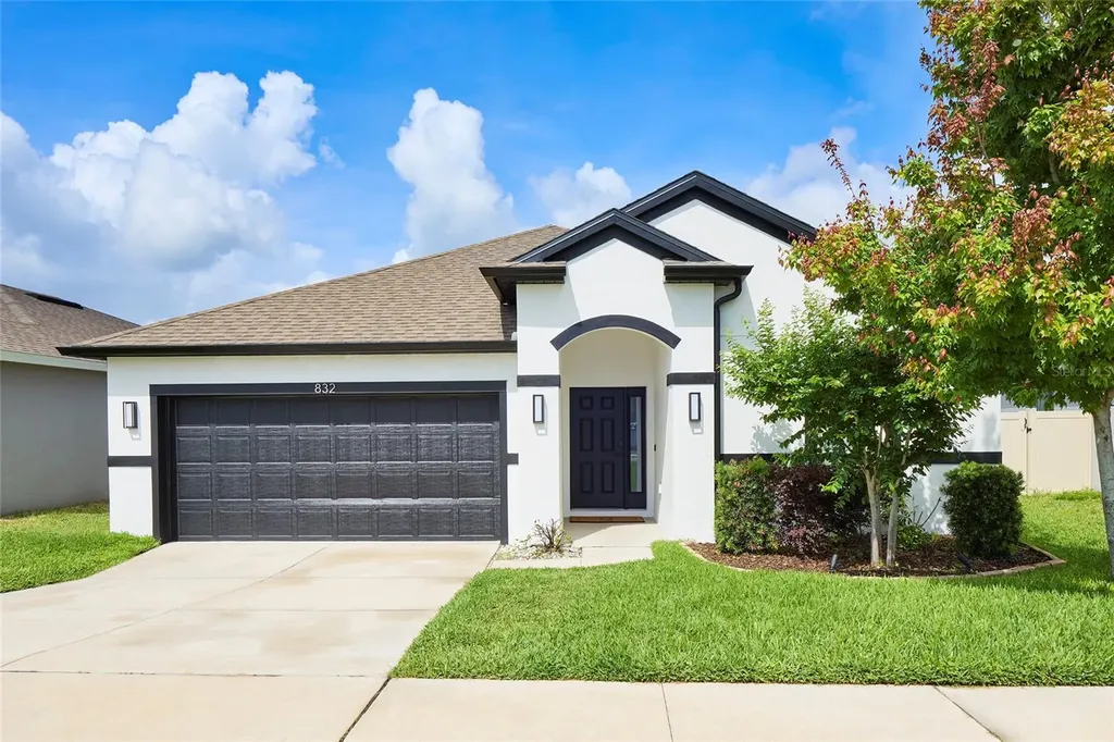 832 Cambridge Drive Winter Haven FL 33881