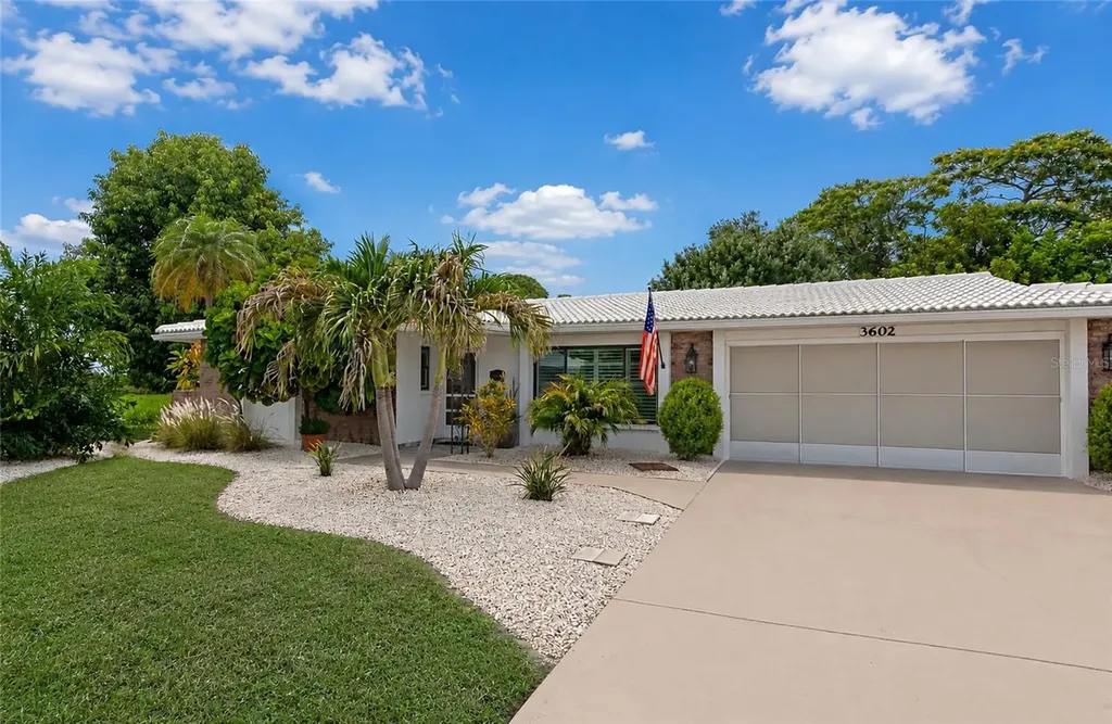 3602 Joyce Drive Bradenton FL 34208