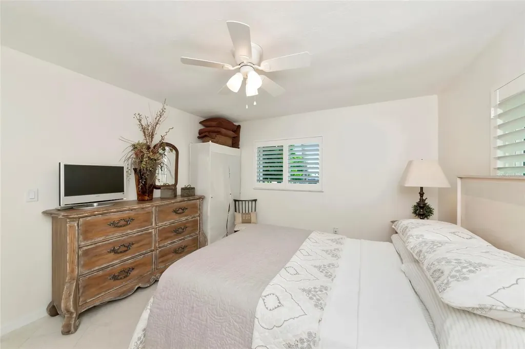 3602 Joyce Drive Bradenton FL 34208