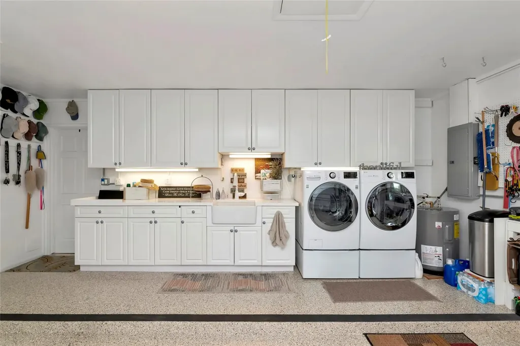 3602 Joyce Drive Bradenton FL 34208
