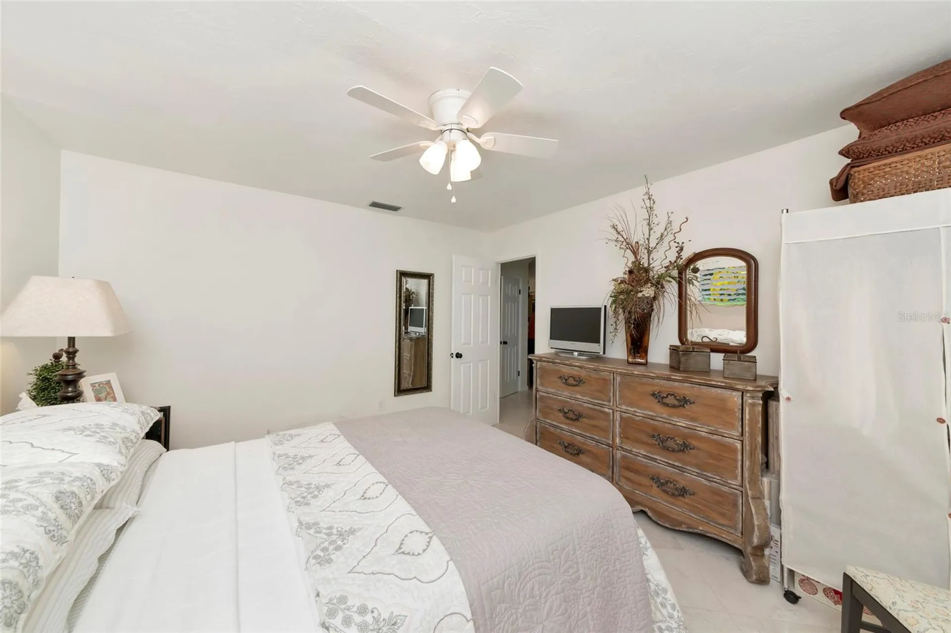 3602 Joyce Drive Bradenton FL 34208