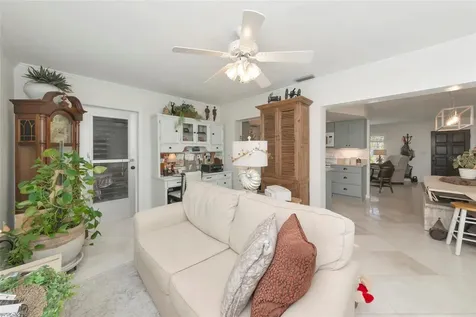 3602 Joyce Drive Bradenton FL 34208