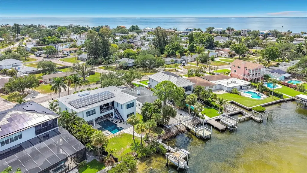 3800 Shore Acres Boulevard NE St Petersburg FL 33703