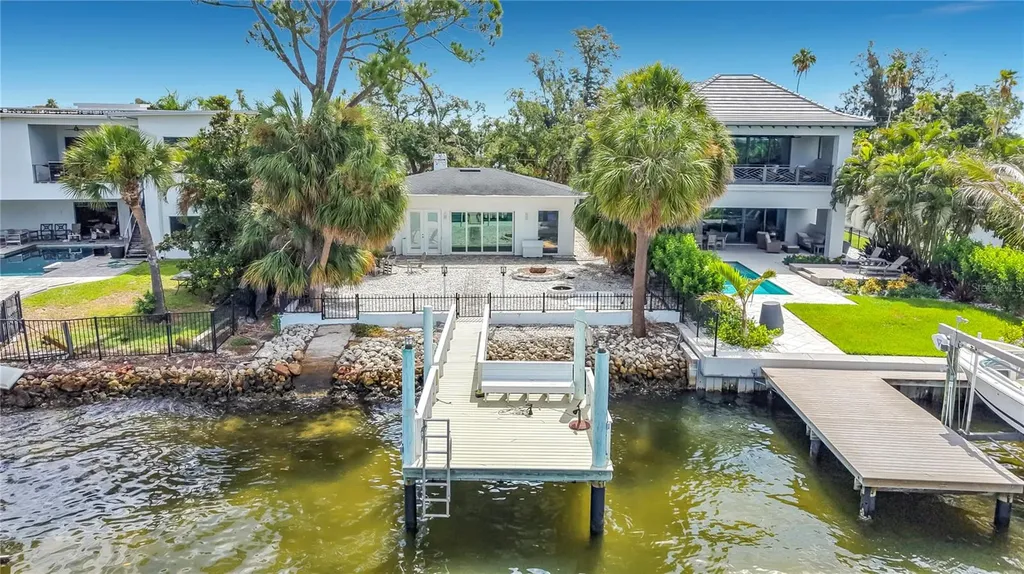 3800 Shore Acres Boulevard NE St Petersburg FL 33703