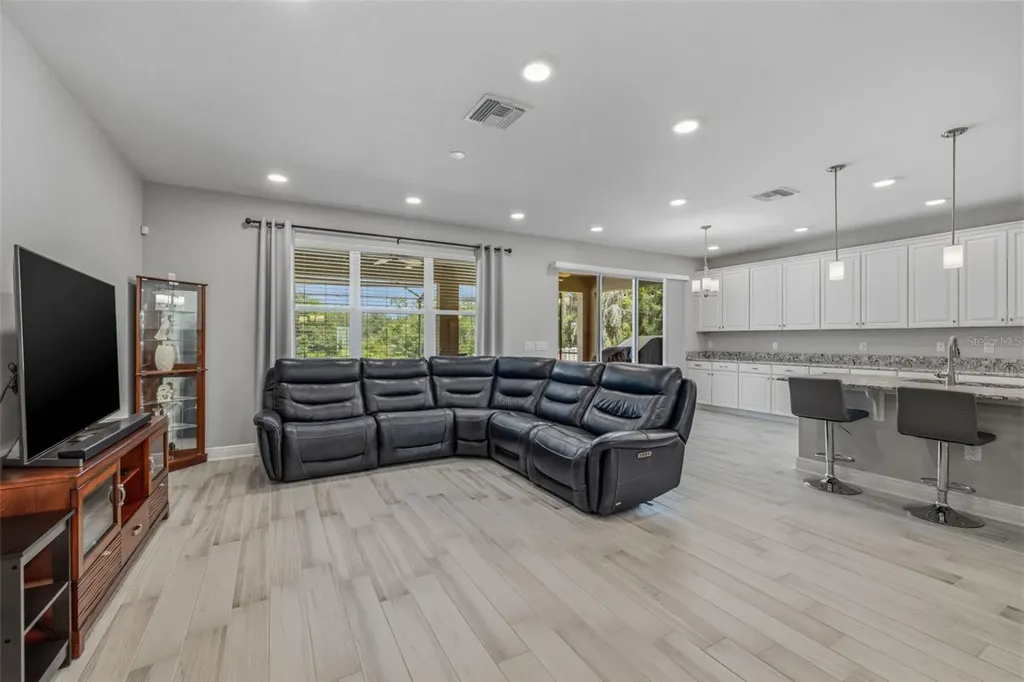 12000 Nouveau Avenue Spring Hill FL 34610