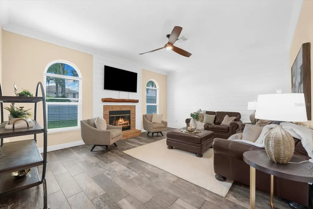 1874 Stable Trail Palm Harbor FL 34685