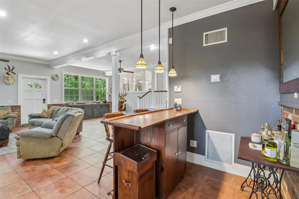 649 Glenway Drive Sanford FL 32771