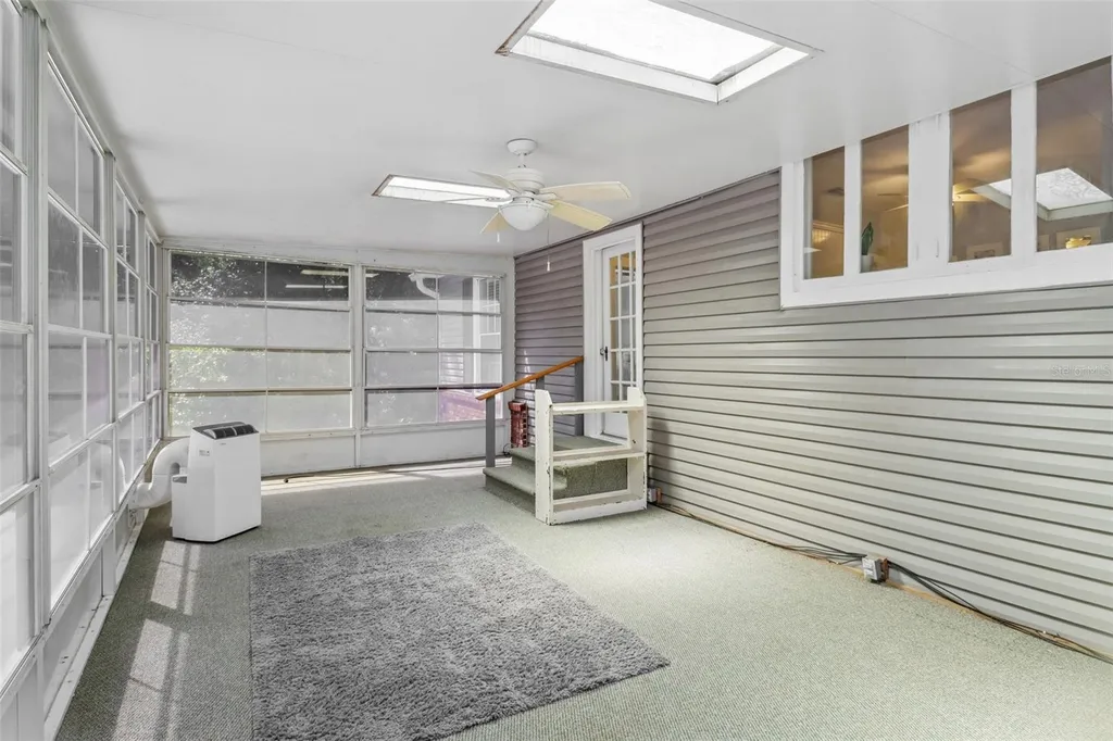 649 Glenway Drive Sanford FL 32771