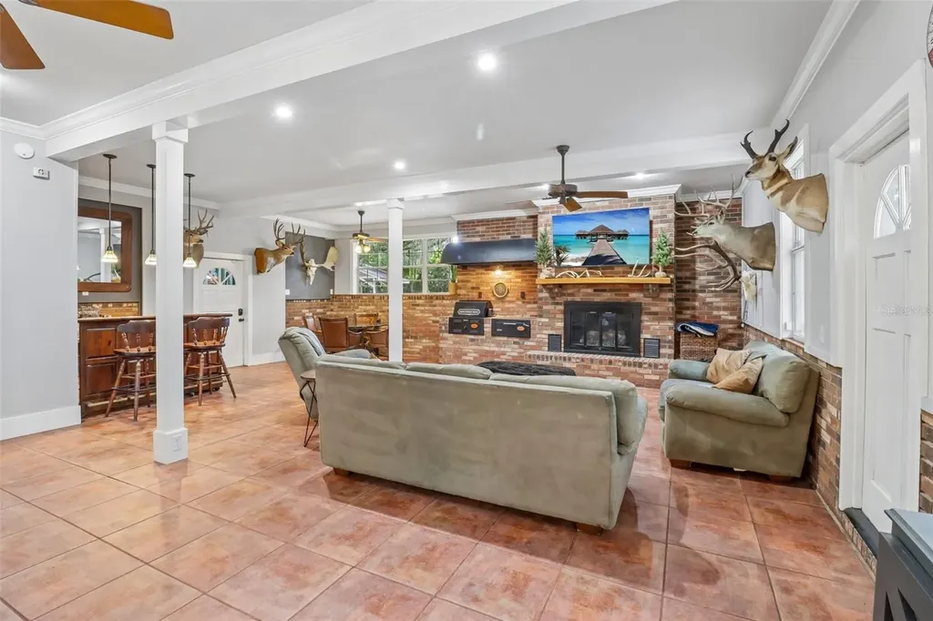 649 Glenway Drive Sanford FL 32771
