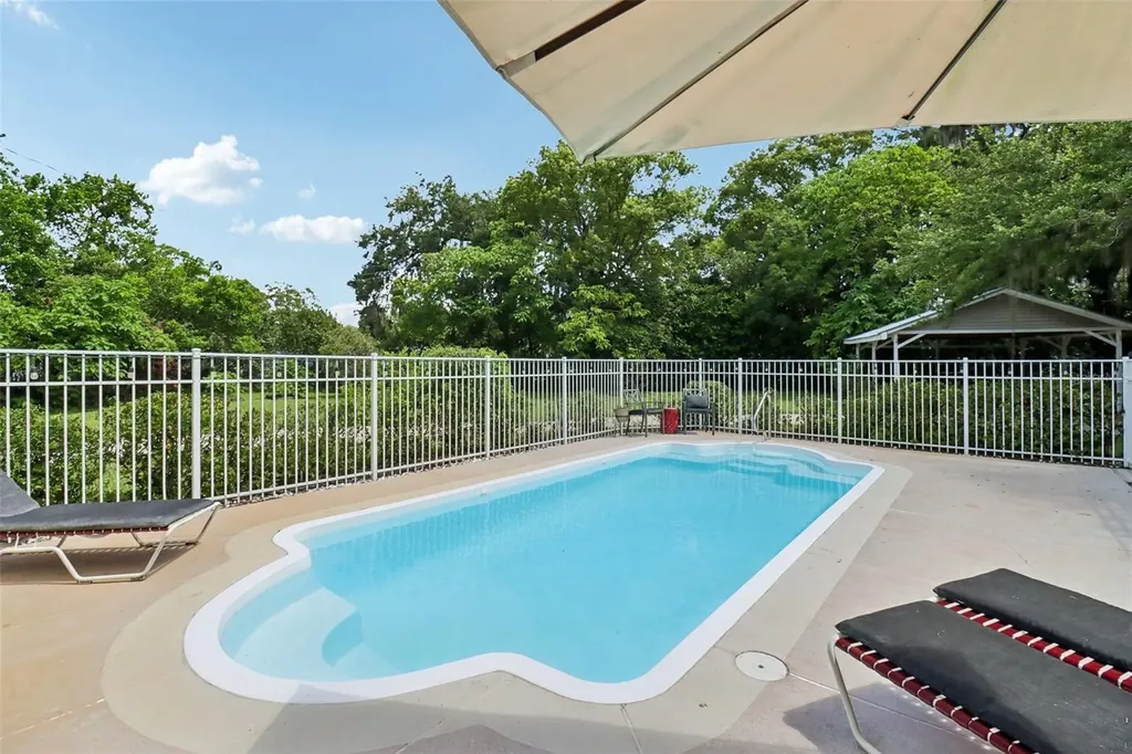 649 Glenway Drive Sanford FL 32771