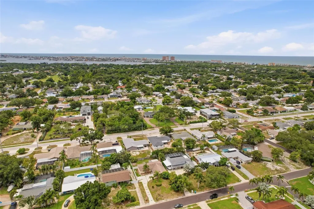 13341 86th Avenue Seminole FL 33776