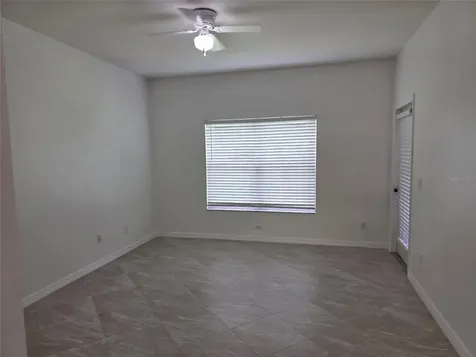 518 Fern Lake Drive Orlando FL 32825