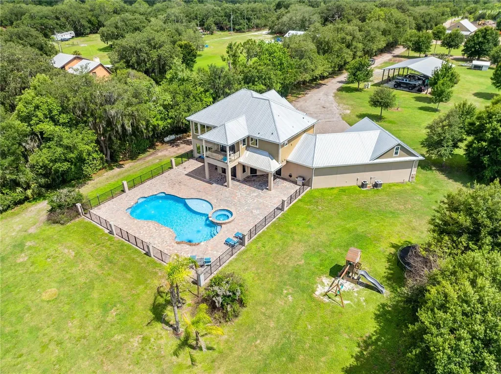 4664 Hickory Tree Lane St Cloud FL 34772