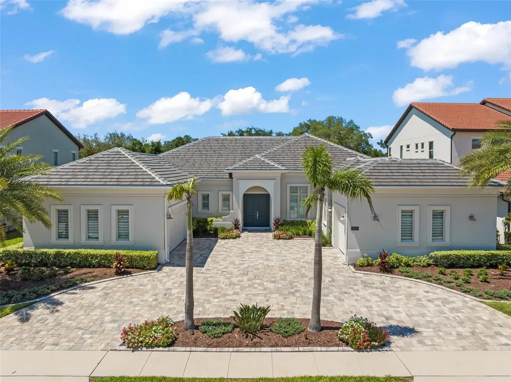 15619 Giant Foxtail Court Winter Garden FL 34787